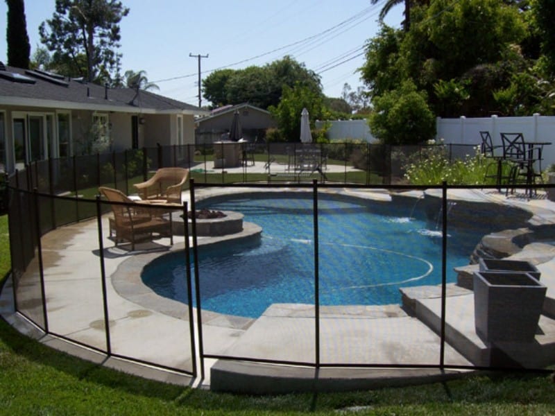 pool fence installer in Midwest City, OK