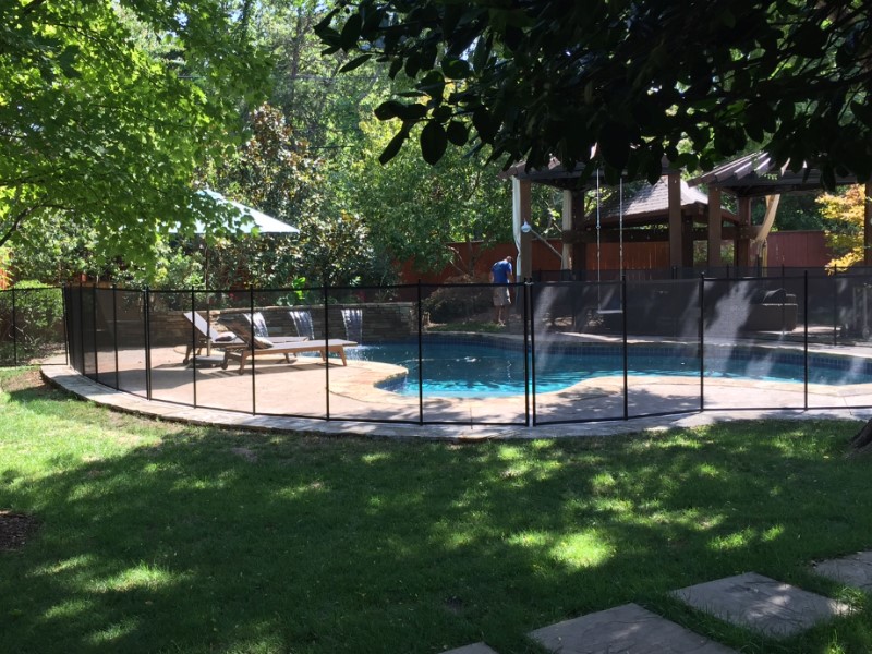 swimming pool fence installed