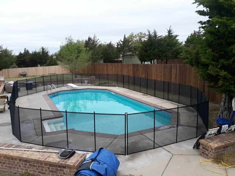 Life Saver mesh pool fence installed in Guthrie, OK