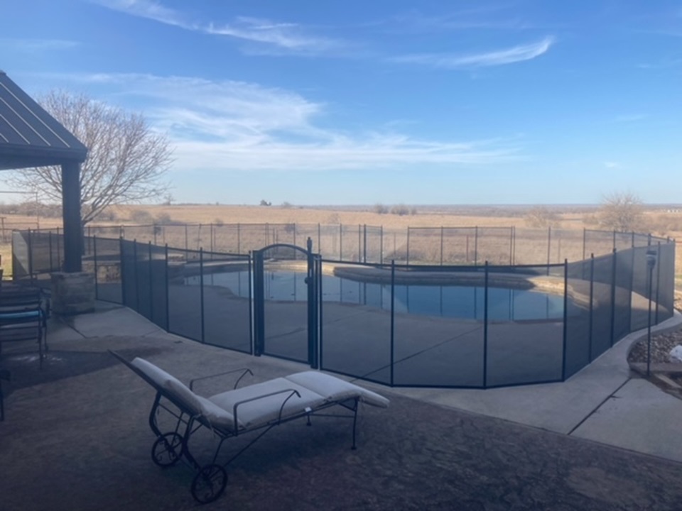 135ft Life Saver solid core pool fence installed in Piedmont, OK